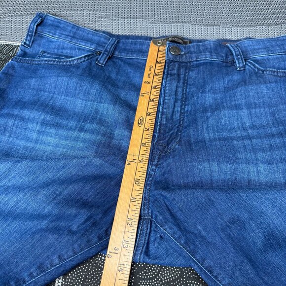 34 Heritage Charisma Comfort-Rise Classic Mens Jeans 40/32 Relaxed Fit Blue Deni - Picture 11 of 13